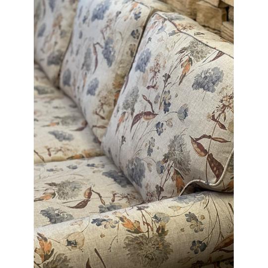 vzorovane kvetinove klasicke sofa vtacie provence cottage farmhouse rustikalne kvetinove calunene nabytok mediteranske sedenie vyroba.jpg